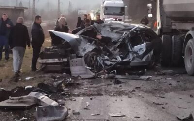 Teška saobraćajna nesreća na putu M-17 kod Žepča: Saobraćaj obustavljen, ima povrijeđenih