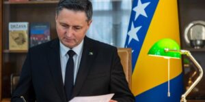 Bećirović podnio Ustavnom sudu BiH zahtjev za ocjenu ustavnosti skandaloznih zaključaka NSRS 5040ee24-49c7-474a-97e2-cbafb2e0caeb