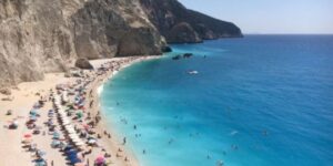 5960b54d-0fc8-4634-8a4c-4a130a0a0a66-grcka-plaza-more-preview