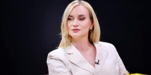 Šejla Zonić objavila novu pjesmu: “Hej kafano, ti si žena” sejla-zonic-odusevila-novom-pjesmom-hej-kafano-ti-si-zena-sejla_6938155774a7a