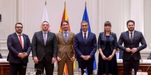 452e57da-17ef-4b88-871b-0c77e9f1631e