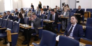 69ab40fb-3bf0-42b0-b033-0d1e58c67f20-skupstina-ks-ostavka-nihad-uk-preview