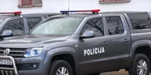 policija