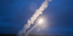 sad-i-juzna-koreja-ispalile-rakete-iznad-mora-nakon-lansiranja-projektila-sjeverne-koreje-se_629da2cd2cc21