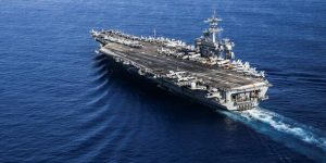 uzivo-iranska-vojska-pogodila-americki-nosac-aviona-uss-abraham-lincoln-7122315_69a449013b164