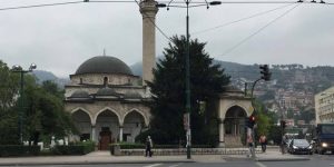 Pronađeno tijelo u haremu Alipašine džamije u Sarajevu images (22)